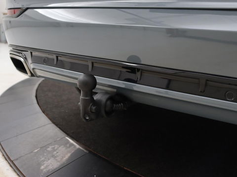 Volvo XC90 2.0 T8 Recharge AWD R-Design | Panoramadak | Head-Up | 360 Camera | Adaptive cruise | Leder | Trekhaak | Stoel & stuurverwarming | Carplay | Memory | Harman/Kardon