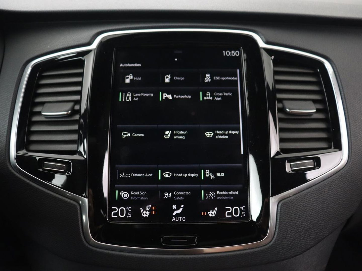 Volvo XC90 2.0 T8 Recharge AWD R-Design | Panoramadak | Head-Up | 360 Camera | Adaptive cruise | Leder | Trekhaak | Stoel & stuurverwarming | Carplay | Memory | Harman/Kardon