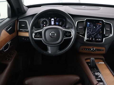 Volvo XC90 2.0 T8 Recharge AWD R-Design | Panoramadak | Head-Up | 360 Camera | Adaptive cruise | Leder | Trekhaak | Stoel & stuurverwarming | Carplay | Memory | Harman/Kardon
