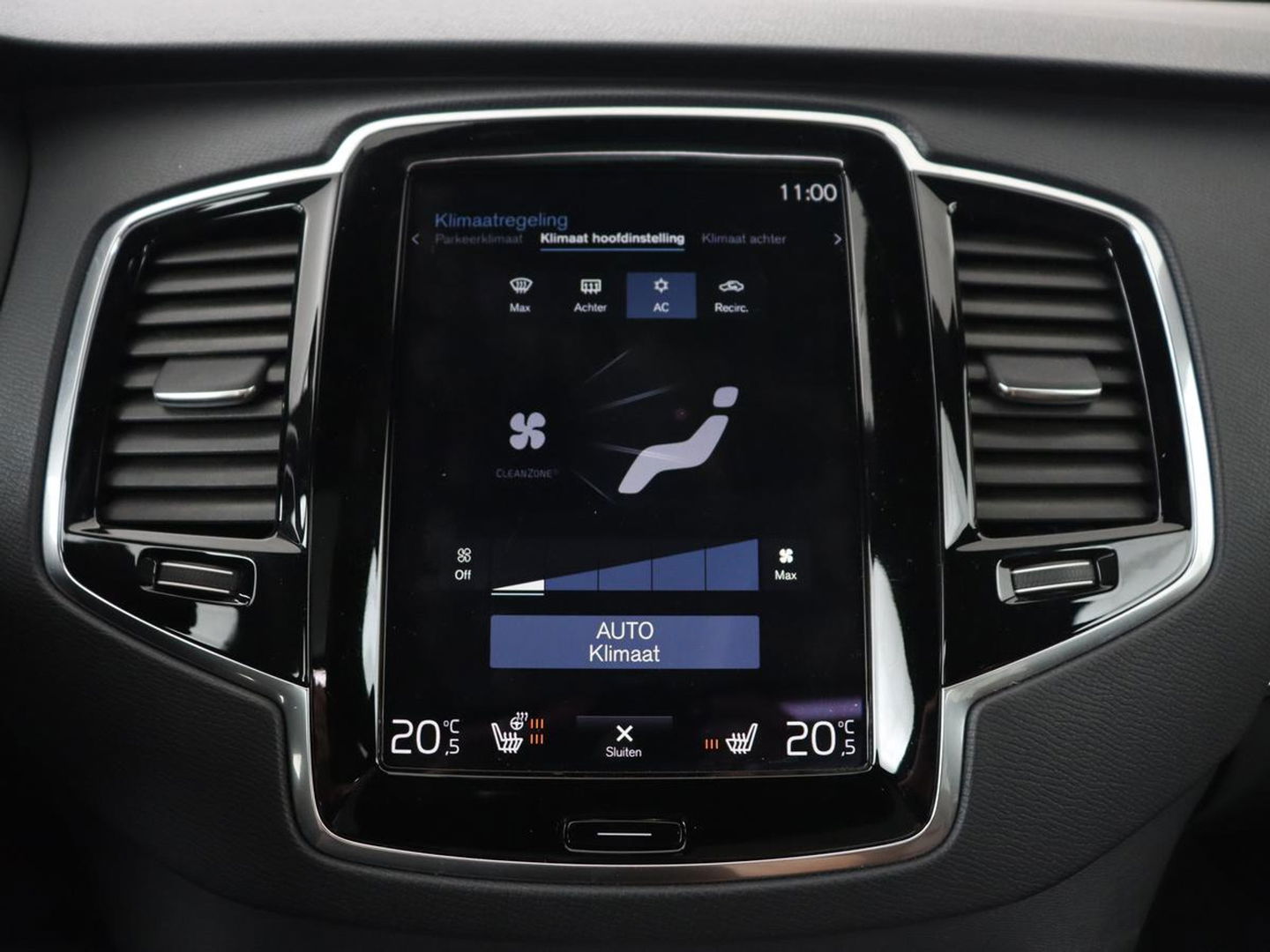 Volvo XC90 2.0 T8 Recharge AWD R-Design | Panoramadak | Head-Up | 360 Camera | Adaptive cruise | Leder | Trekhaak | Stoel & stuurverwarming | Carplay | Memory | Harman/Kardon