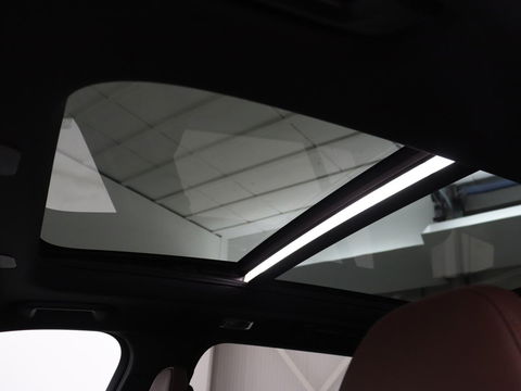 Volvo XC90 2.0 T8 Recharge AWD R-Design | Panoramadak | Head-Up | 360 Camera | Adaptive cruise | Leder | Trekhaak | Stoel & stuurverwarming | Carplay | Memory | Harman/Kardon
