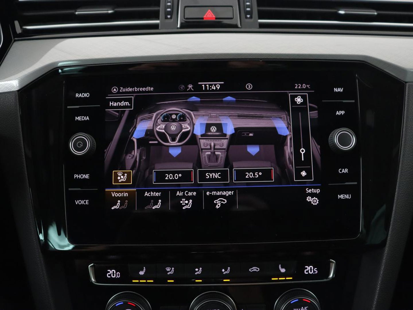 Volkswagen Passat 1.4 TSI PHEV GTE | Panoramadak | Stoelverwarming | Trekhaak | Camera | Adaptive cruise | Matrix LED | Carplay | Navigatie
