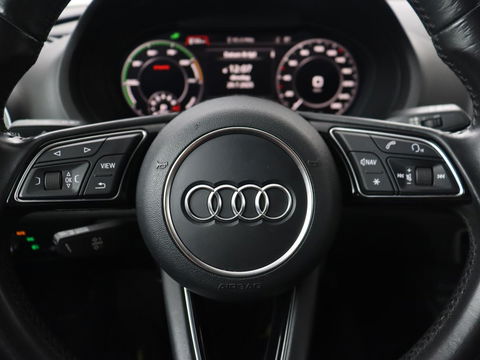 Audi A3 1.4 e-tron Lease Edition | Virtual Cockpit | Sportstoelen | Full LED | Keyless | Carplay | Navigatie | Climate control | Lane Assist