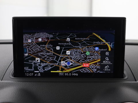 Audi A3 1.4 e-tron Lease Edition | Virtual Cockpit | Sportstoelen | Full LED | Keyless | Carplay | Navigatie | Climate control | Lane Assist