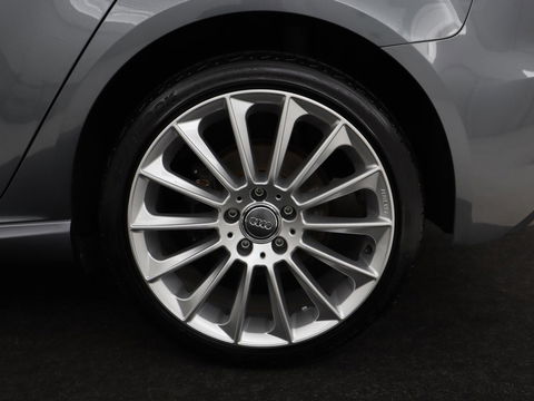 Audi A3 1.4 e-tron Lease Edition | Virtual Cockpit | Sportstoelen | Full LED | Keyless | Carplay | Navigatie | Climate control | Lane Assist