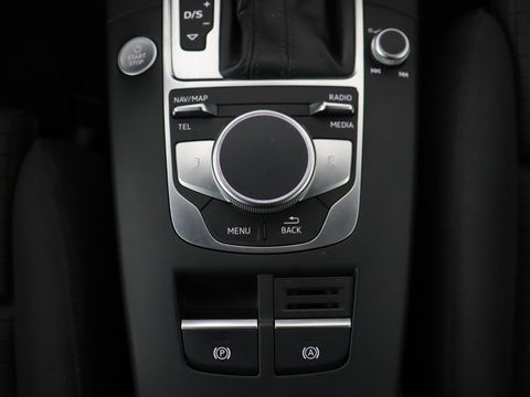 Audi A3 1.4 e-tron Lease Edition | Virtual Cockpit | Sportstoelen | Full LED | Keyless | Carplay | Navigatie | Climate control | Lane Assist