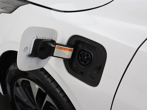 Kia Ceed 1.6 GDI PHEV DynamicPlusLine | Stoel & stuurverwarming | Adaptive cruise | Memory | Camera | Carplay | Full LED | Achterbankverwarming | Navigatie | Keyless