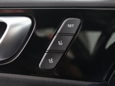Kia Ceed 1.6 GDI PHEV DynamicPlusLine | Stoel & stuurverwarming | Adaptive cruise | Memory | Camera | Carplay | Full LED | Achterbankverwarming | Navigatie | Keyless