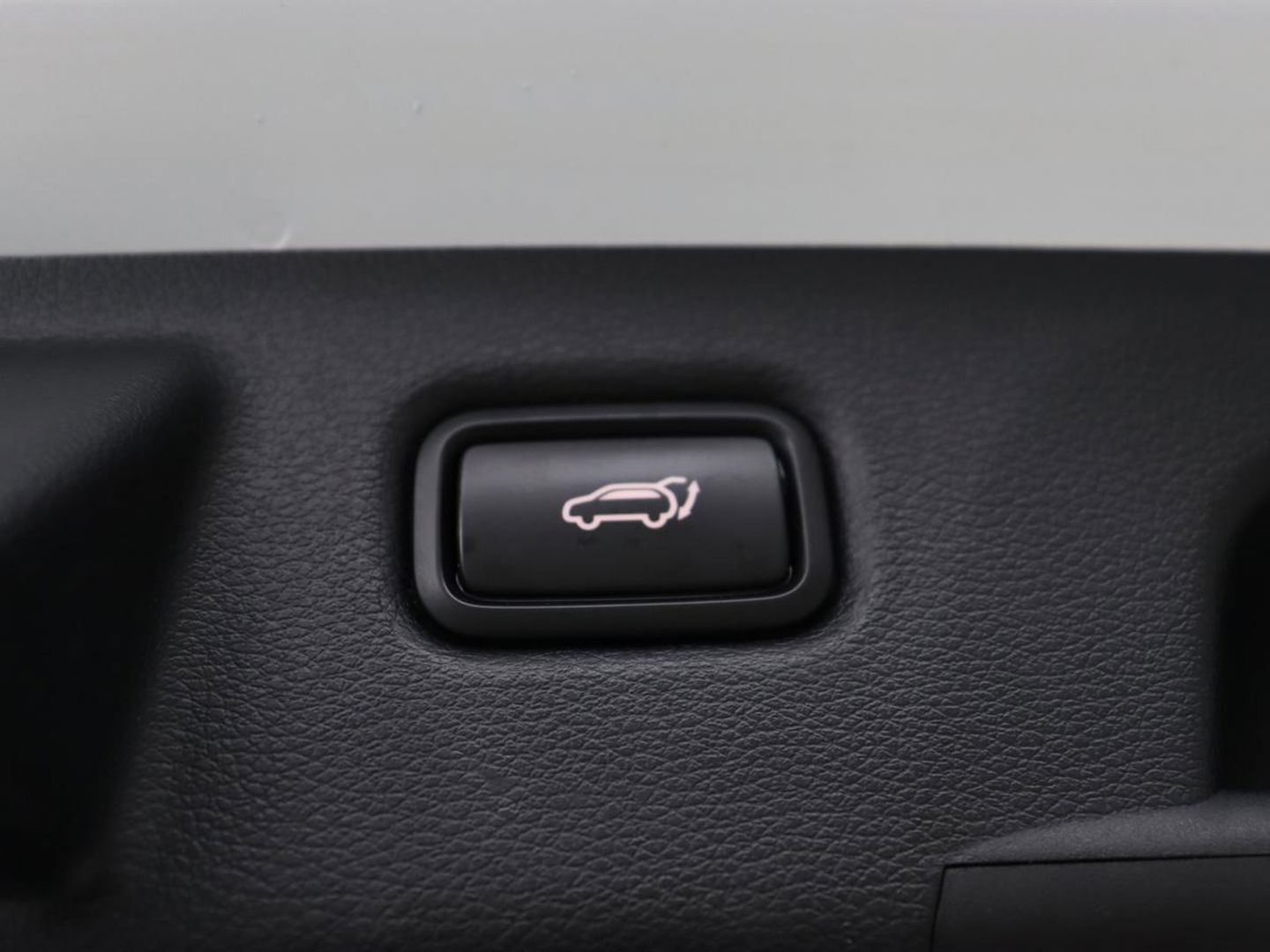Kia Ceed 1.6 GDI PHEV DynamicPlusLine | Stoel & stuurverwarming | Adaptive cruise | Memory | Camera | Carplay | Full LED | Achterbankverwarming | Navigatie | Keyless