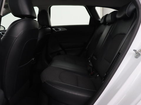 Kia Ceed 1.6 GDI PHEV DynamicPlusLine | Stoel & stuurverwarming | Adaptive cruise | Memory | Camera | Carplay | Full LED | Achterbankverwarming | Navigatie | Keyless