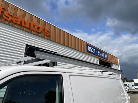Volkswagen Transporter 2.0 TDI 102pk L1H1 Trendline / vaste prijs rijklaar € 14.950 ex btw / lease vanaf € 329 / airco / cruise / bijrijdersbank / imperial / ingerichte laadruimte met sloten !