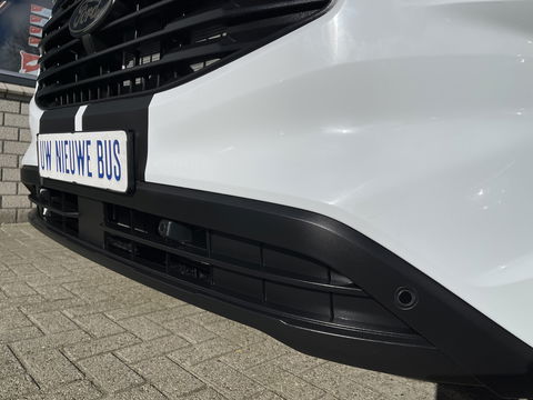 Ford Transit Custom 340 2.0 TDCI 130pk L2H1 Sport originele DC 5 persoons / rijlklaar € 42.950 ex btw / lease vanaf € 769 / 18 inch velgen 4 seizoenen banden / nieuwe bus BPM vrij !