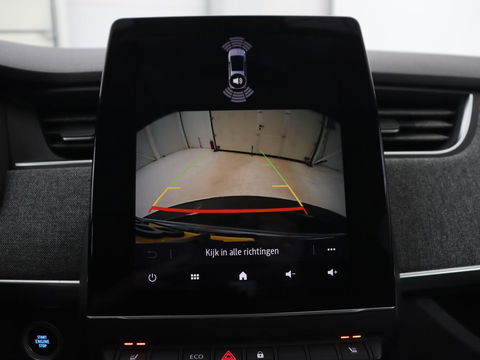 Renault ZOE R135 Intens Business 52 kWh | Stoel & stuurverwarming | Warmtepomp | Half leder | Carplay | Full LED | Keyless | Camera | Navigatie | Digital Cockpit | Climate control