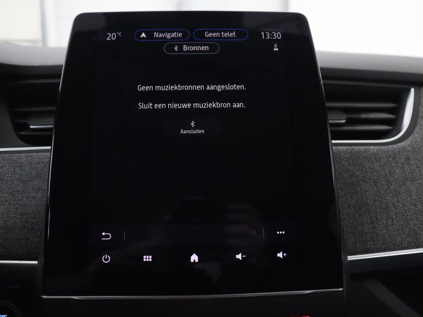 Renault ZOE R135 Intens Business 52 kWh | Stoel & stuurverwarming | Warmtepomp | Half leder | Carplay | Full LED | Keyless | Camera | Navigatie | Digital Cockpit | Climate control