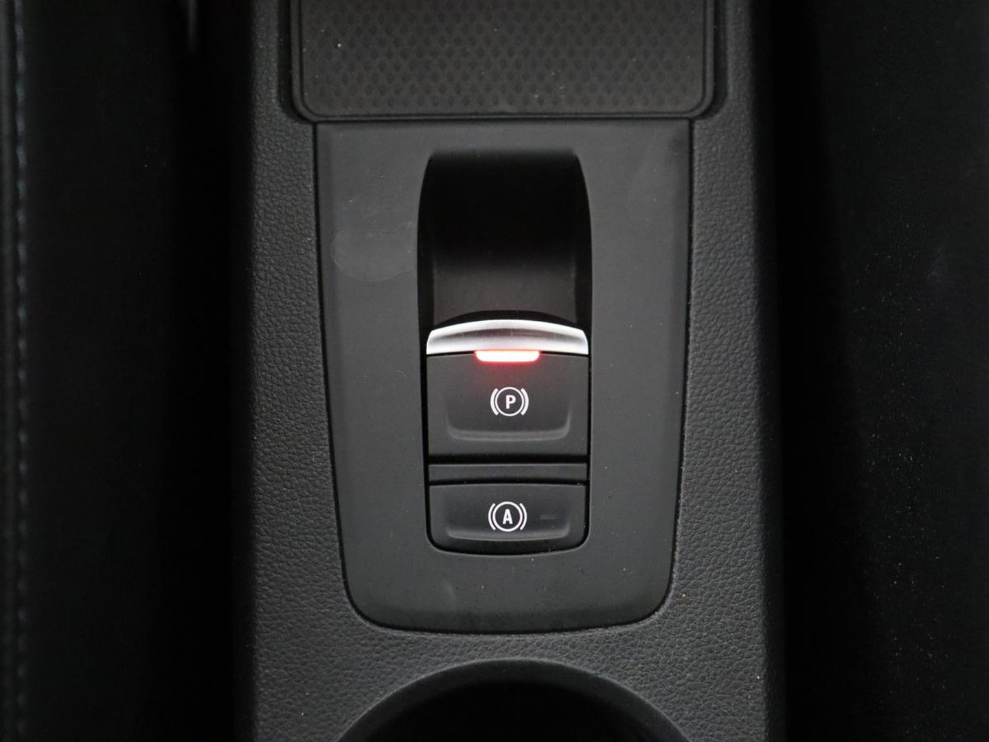 Renault ZOE R135 Intens Business 52 kWh | Stoel & stuurverwarming | Warmtepomp | Half leder | Carplay | Full LED | Keyless | Camera | Navigatie | Digital Cockpit | Climate control