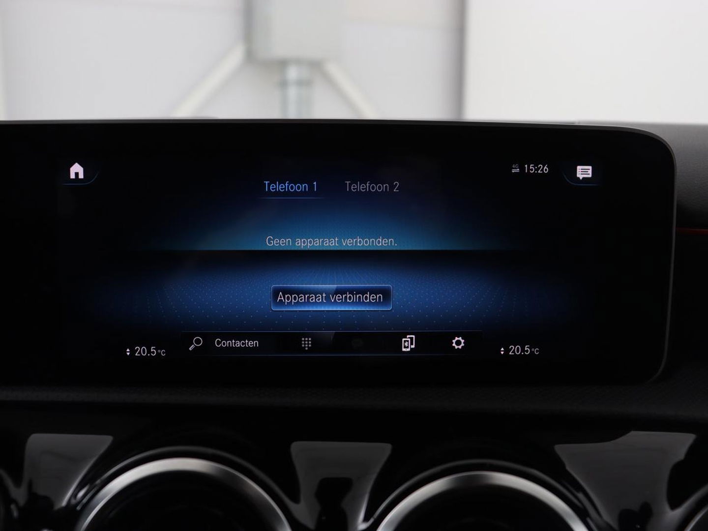 Mercedes-Benz A-Klasse 180 AMG Night Upgrade | Camera | Widescreen | Stoelverwarming | Full LED | Park Assist | Navigatie | Alcantara