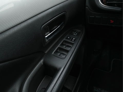 Mitsubishi Outlander 2.0 PHEV Executive Edition Aut. *1/2LEATHER | XENON | NAVI-FULLMAP | CAMERA | KEYLESS | DAB+ | COMFORT-SEATS | 18''ALU*