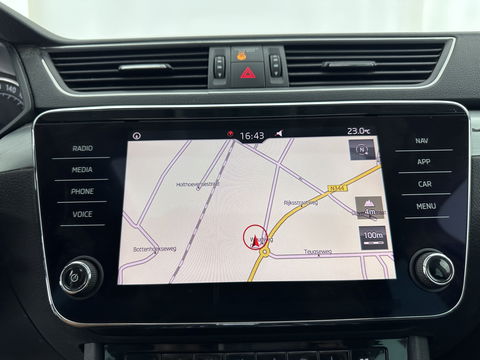 Škoda Superb Combi 1.6 TDI Clever Edition Aut. *PANO | XENON | MEMORY-PACK | NAVI-FULLMAP | COMFORT-SEATS | ECC | PDC | CRUISE | 17''ALU*