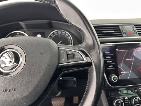 Škoda Superb Combi 1.6 TDI Clever Edition Aut. *PANO | XENON | MEMORY-PACK | NAVI-FULLMAP | COMFORT-SEATS | ECC | PDC | CRUISE | 17''ALU*