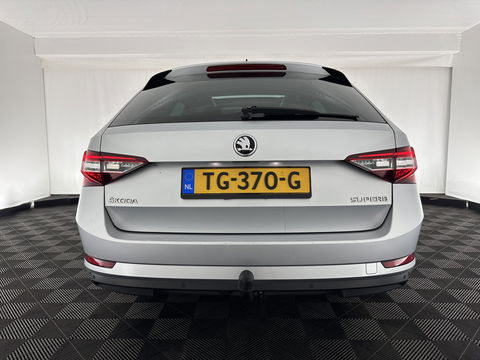 Škoda Superb Combi 1.6 TDI Clever Edition Aut. *PANO | XENON | MEMORY-PACK | NAVI-FULLMAP | COMFORT-SEATS | ECC | PDC | CRUISE | 17''ALU*