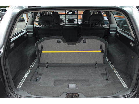 Volvo XC70 D3 5 Cilinder Limited Edition | Stoelverwarming | Cruise Control | Trekhaak 1600KG | Panoramadak |