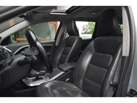 Volvo XC70 D3 5 Cilinder Limited Edition | Stoelverwarming | Cruise Control | Trekhaak 1600KG | Panoramadak |