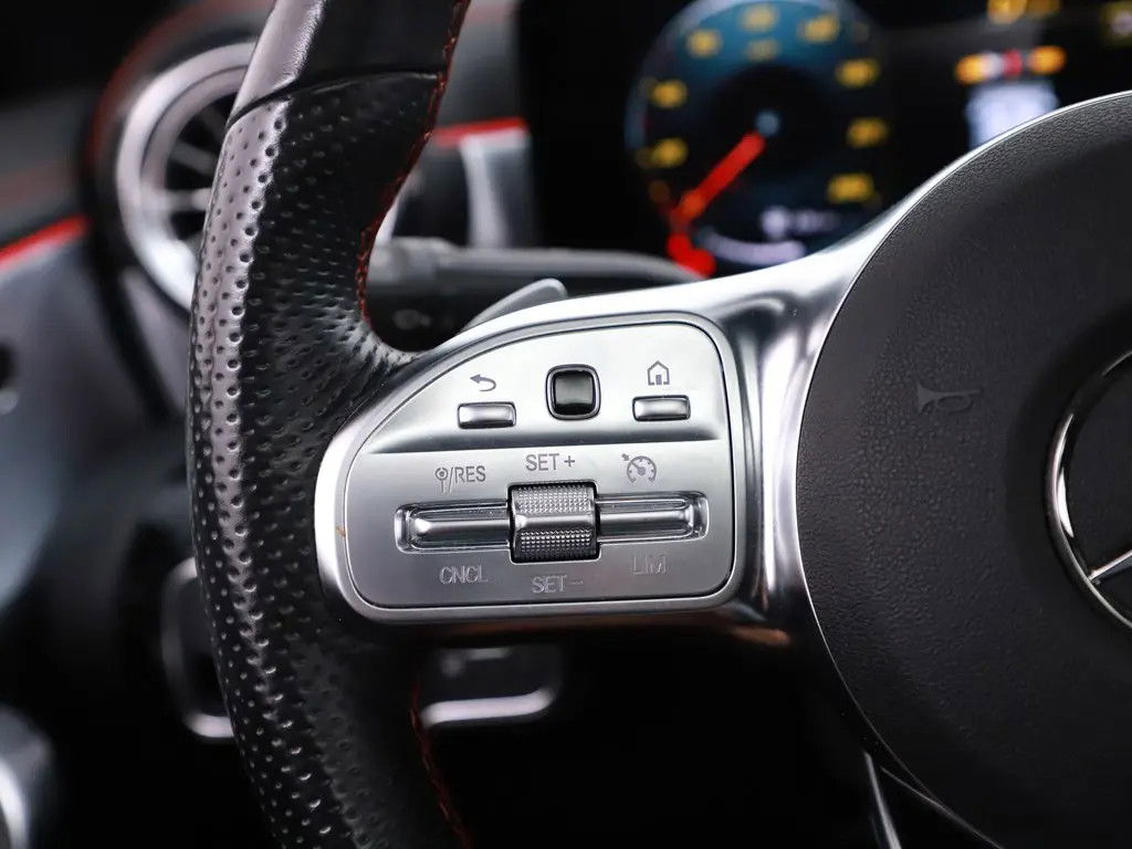 Mercedes-Benz CLA AMG Pano Sfeer CarPlay Memory NAP