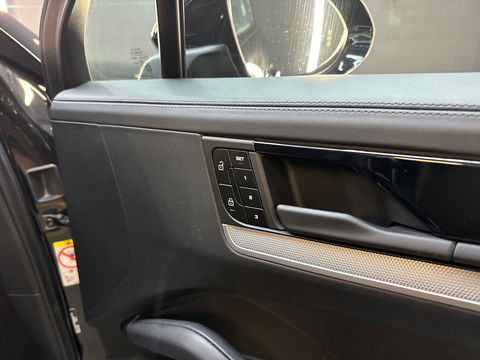 Porsche Cayenne Coupé 3.0 E-Hybrid Pano|HuD|Sportdesign|BOSE