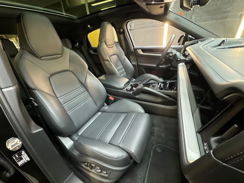 Porsche Cayenne Coupé 3.0 E-Hybrid Pano|HuD|Sportdesign|BOSE