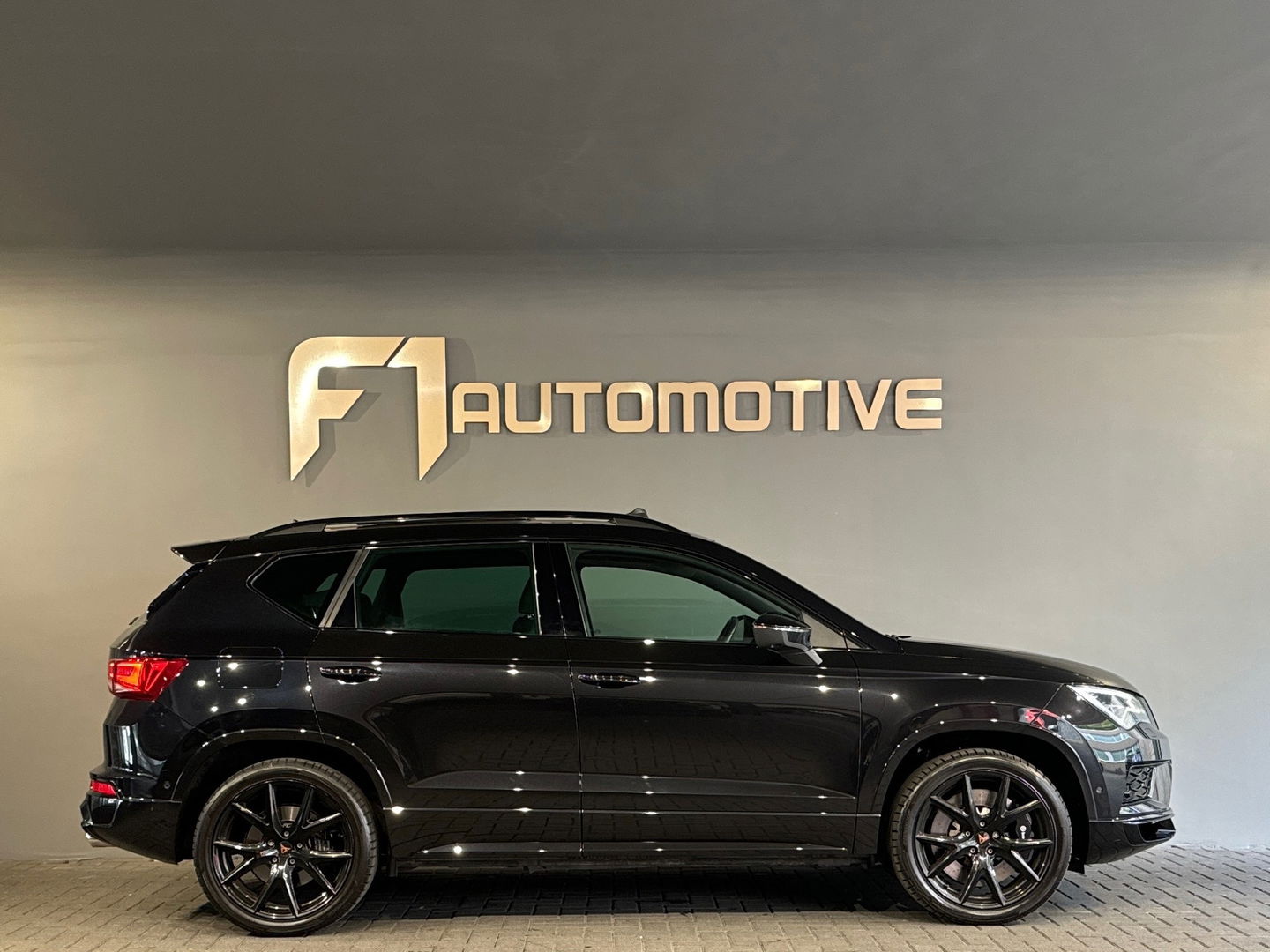 CUPRA Ateca 2.0 TSI 4DRIVE Pano|Beats|Keyl|360c|Trekhaak|VOL
