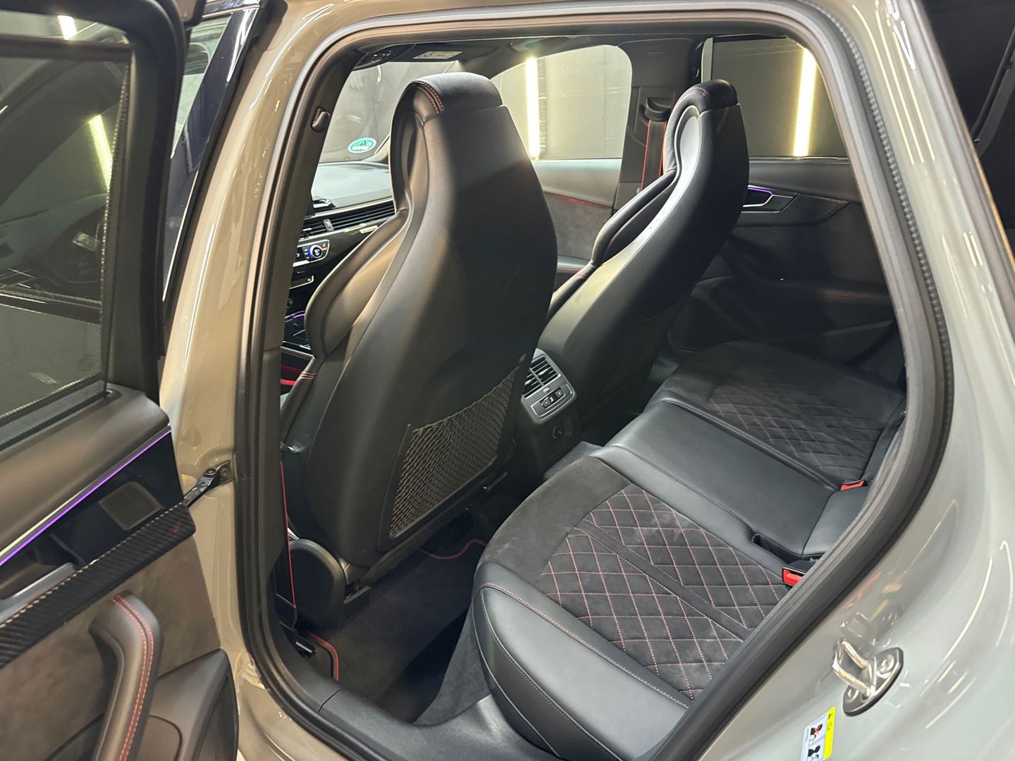 Audi A4 Avant 45 TFSI quattro 3X S-Line Pano|RS Seat|B&O|VOL