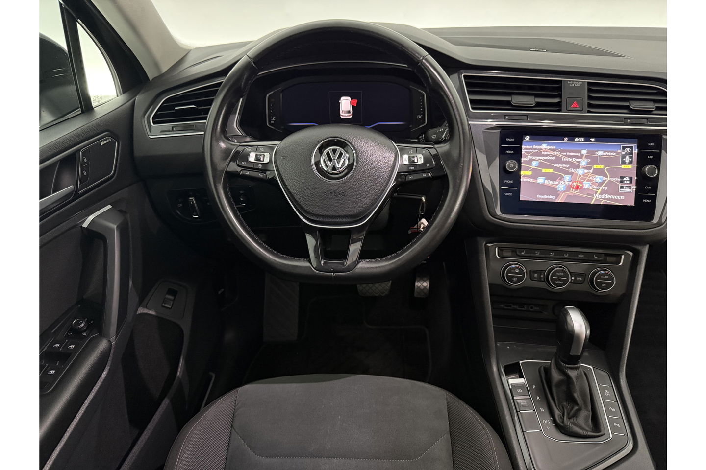 Volkswagen Tiguan 1.5 TSI ACT 150PK R-Line Black Style Pano Sfeer LED Camera Carplay Head-up Virtual Dynaudio Clima Cruise Navi PDC 20''LMV