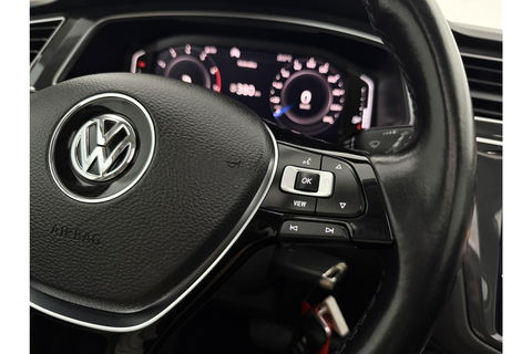 Volkswagen Tiguan 1.5 TSI ACT 150PK R-Line Black Style Pano Sfeer LED Camera Carplay Head-up Virtual Dynaudio Clima Cruise Navi PDC 20''LMV