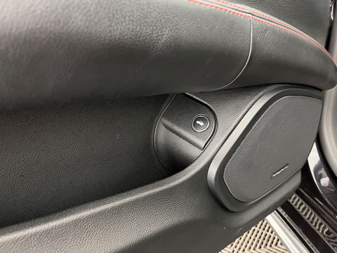 Maserati Ghibli 3.0 S Q4 Sports-Pack Aut. *LUXURY-LEATHER | BI-XENON | HARMAN/KARDON-SOUNDSYTEM | NAVI-FULLMAP | HEATED-SPORTSEATS | SHIFT-PADDLES | KEYLESS | CAMERA | ECC | PDC | CRUISE | 21''ALU*