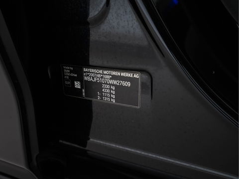 BMW 5 Serie 520d xDrive M-Sport-Pack High Executive Aut. *PANO | LUXURY-LEATHER | FULL-LED | HEAD-UP | DIGI-COCKPIT | NAVI-FULLMAP | TOP-VIEW | MEMORY-PACK | ECC | AMBIENT-LIGHT | PDC | CRUISE | SHIFT-PADDLES | TOWBAR  | 20''ALU*