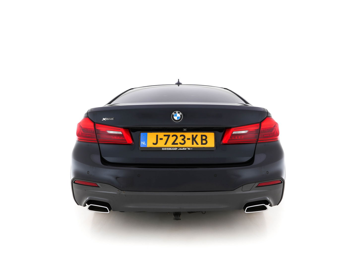 BMW 5 Serie 520d xDrive M-Sport-Pack High Executive Aut. *PANO | LUXURY-LEATHER | FULL-LED | HEAD-UP | DIGI-COCKPIT | NAVI-FULLMAP | TOP-VIEW | MEMORY-PACK | ECC | AMBIENT-LIGHT | PDC | CRUISE | SHIFT-PADDLES | TOWBAR  | 20''ALU*