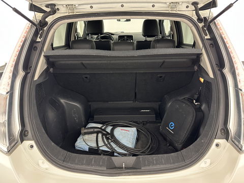 Nissan Leaf Tekna 24 kWh Aut. *LUXURY-LEATHER | FULL-LED | BOSE-SURROUND | TOP-VIEW | KEYLESS | NAVI-FULLMAP | ECC | HEATED-COMFORT-SEATS | CAMERA | DIGI-COCKPIT | 17"ALU*