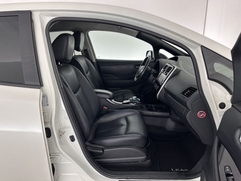 Nissan Leaf Tekna 24 kWh Aut. *LUXURY-LEATHER | FULL-LED | BOSE-SURROUND | TOP-VIEW | KEYLESS | NAVI-FULLMAP | ECC | HEATED-COMFORT-SEATS | CAMERA | DIGI-COCKPIT | 17"ALU*