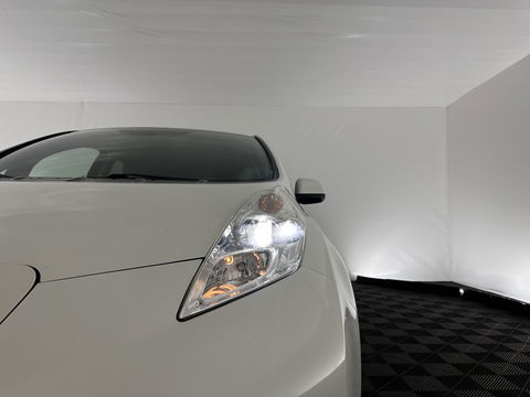 Nissan Leaf Tekna 24 kWh Aut. *LUXURY-LEATHER | FULL-LED | BOSE-SURROUND | TOP-VIEW | KEYLESS | NAVI-FULLMAP | ECC | HEATED-COMFORT-SEATS | CAMERA | DIGI-COCKPIT | 17"ALU*