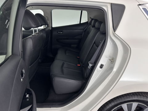 Nissan Leaf Tekna 24 kWh Aut. *LUXURY-LEATHER | FULL-LED | BOSE-SURROUND | TOP-VIEW | KEYLESS | NAVI-FULLMAP | ECC | HEATED-COMFORT-SEATS | CAMERA | DIGI-COCKPIT | 17"ALU*