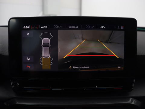 CUPRA Leon 1.4 e-Hybrid VZ | 245pk | Stoel & stuurverwarming | Camera | Sfeerverlichting | Park Assist | Keyless | Navigatie | Full LED | Sportstoelen | PHEV