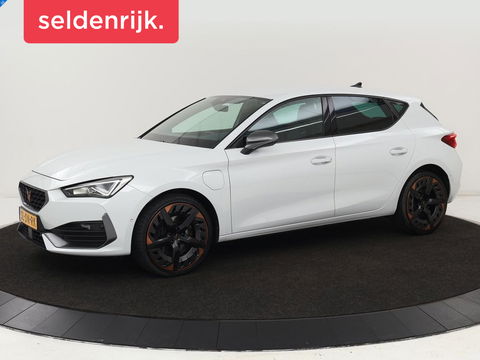 CUPRA Leon 1.4 e-Hybrid VZ | 245pk | Leder | Stoel & stuurverwarming | Adaptive cruise | Memory | Camera | Sfeerverlichting | Keyless | Full LED | PHEV