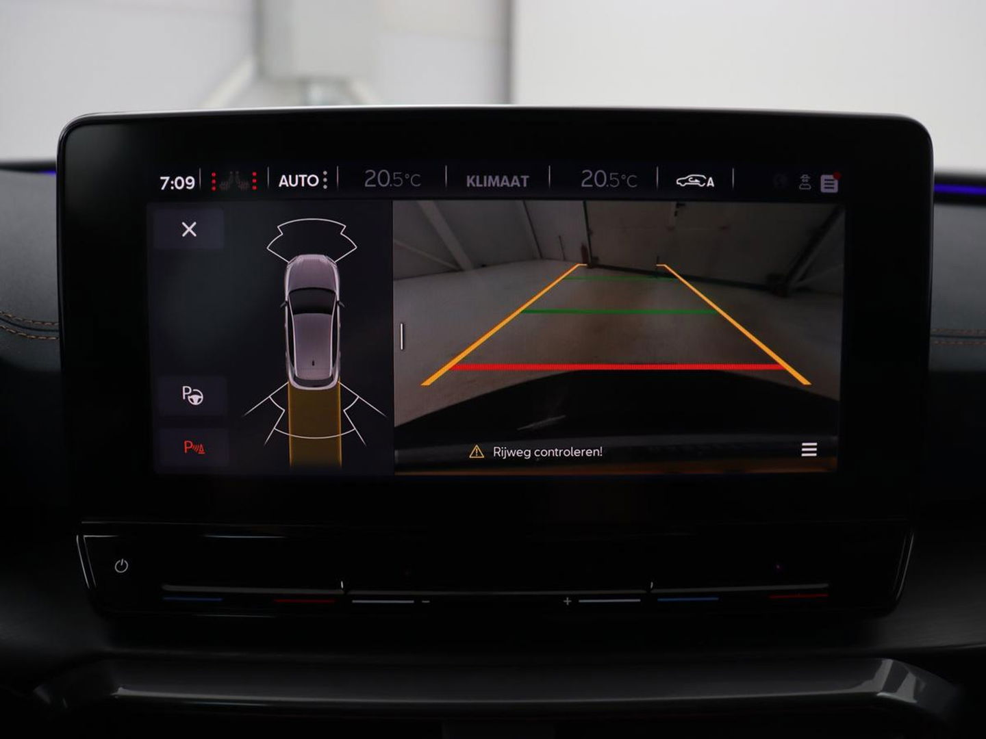 CUPRA Leon 1.4 e-Hybrid VZ | 245pk | Leder | Stoel & stuurverwarming | Adaptive cruise | Memory | Camera | Sfeerverlichting | Keyless | Full LED | PHEV