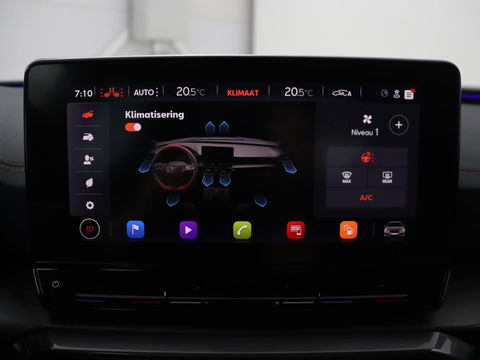 CUPRA Leon 1.4 e-Hybrid VZ | 245pk | Leder | Stoel & stuurverwarming | Adaptive cruise | Memory | Camera | Sfeerverlichting | Keyless | Full LED | PHEV