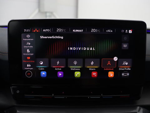 CUPRA Leon 1.4 e-Hybrid VZ | 245pk | Leder | Stoel & stuurverwarming | Adaptive cruise | Memory | Camera | Sfeerverlichting | Keyless | Full LED | PHEV