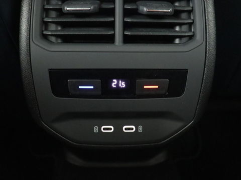 CUPRA Leon 1.4 e-Hybrid VZ | 245pk | Leder | Stoel & stuurverwarming | Adaptive cruise | Memory | Camera | Sfeerverlichting | Keyless | Full LED | PHEV