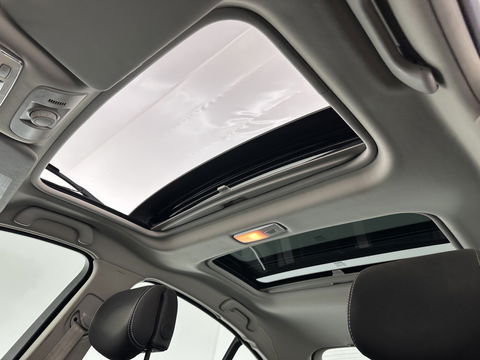 Renault Laguna 2.0 dCi S/S (INCL-BTW) *PANO | LEATHER-MICROFIBRE | BI-XENON | KEYLESS | NAVI-FULLMAP | COMFORT-SEATS | ECC | PDC | CRUISE | TOWBAR | 18''ALU*