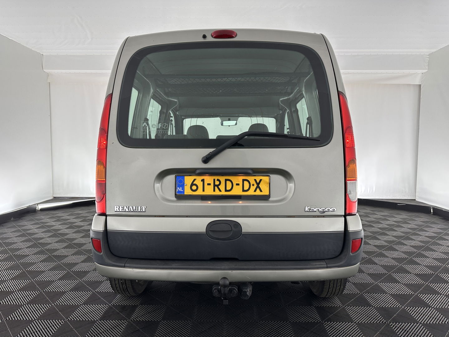 Renault Kangoo 1.6-16V Privilège *AIRCO | COMFORT-SEATS | TOWBAR | CRUISE | CAMERA | RADIO*