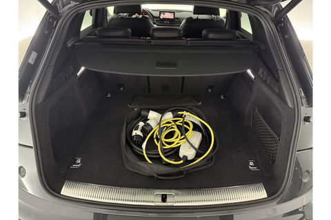 Audi Q5 55 TFSI e Quattro S-line 327PK Camera LED Virtual ACC Clima Navi 20"LMV PDC