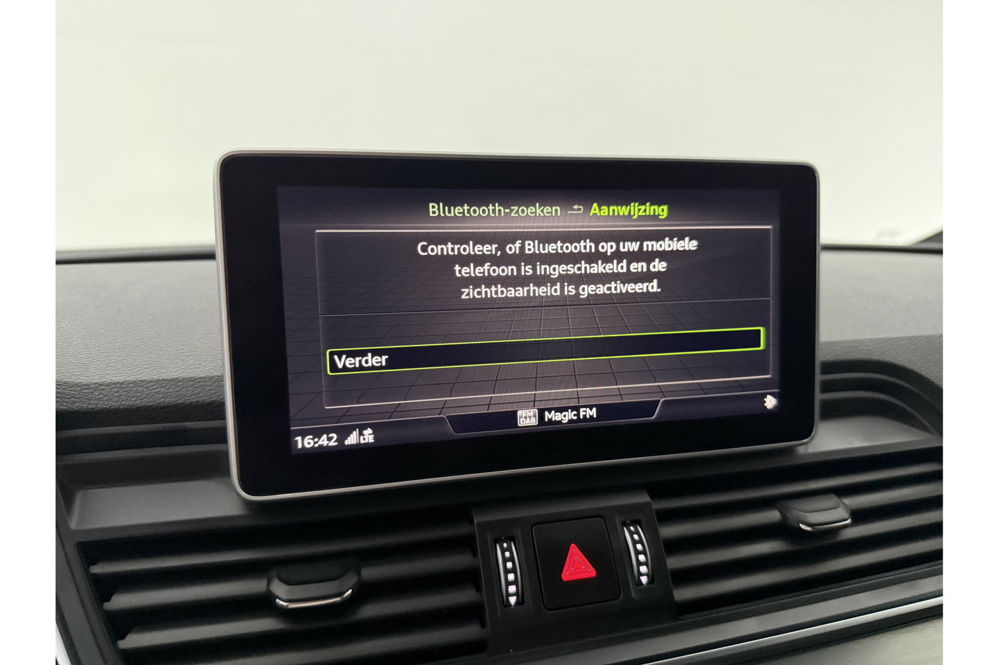Audi Q5 55 TFSI e Quattro S-line 327PK Camera LED Virtual ACC Clima Navi 20"LMV PDC
